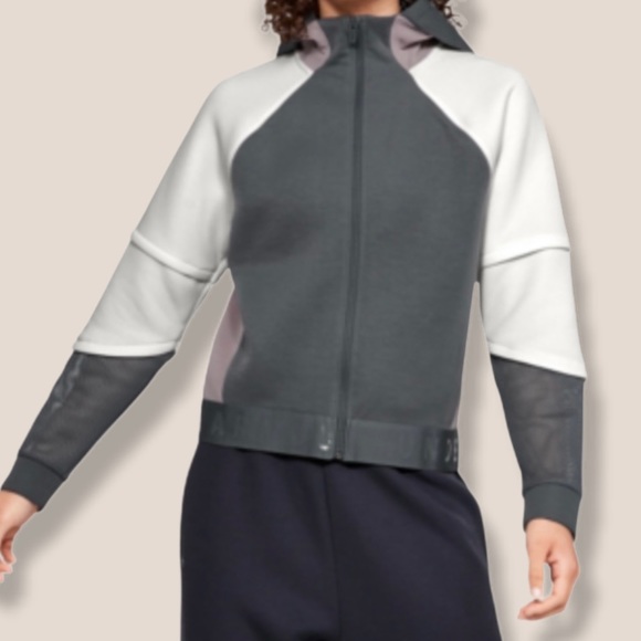 UA Womens Unstoppable Move Light Full Zip Hoodie - Picture 2 of 9